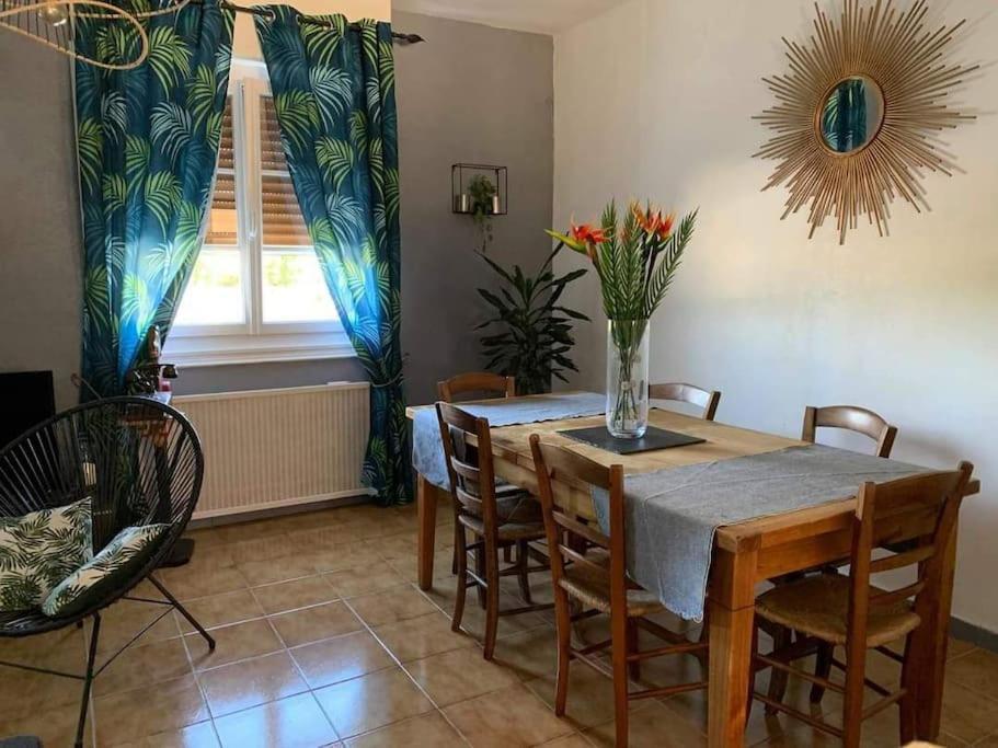 Gite Des Huskys Villa Tonnay-Charente Bagian luar foto